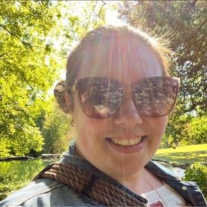 Meet your Posher, Misty